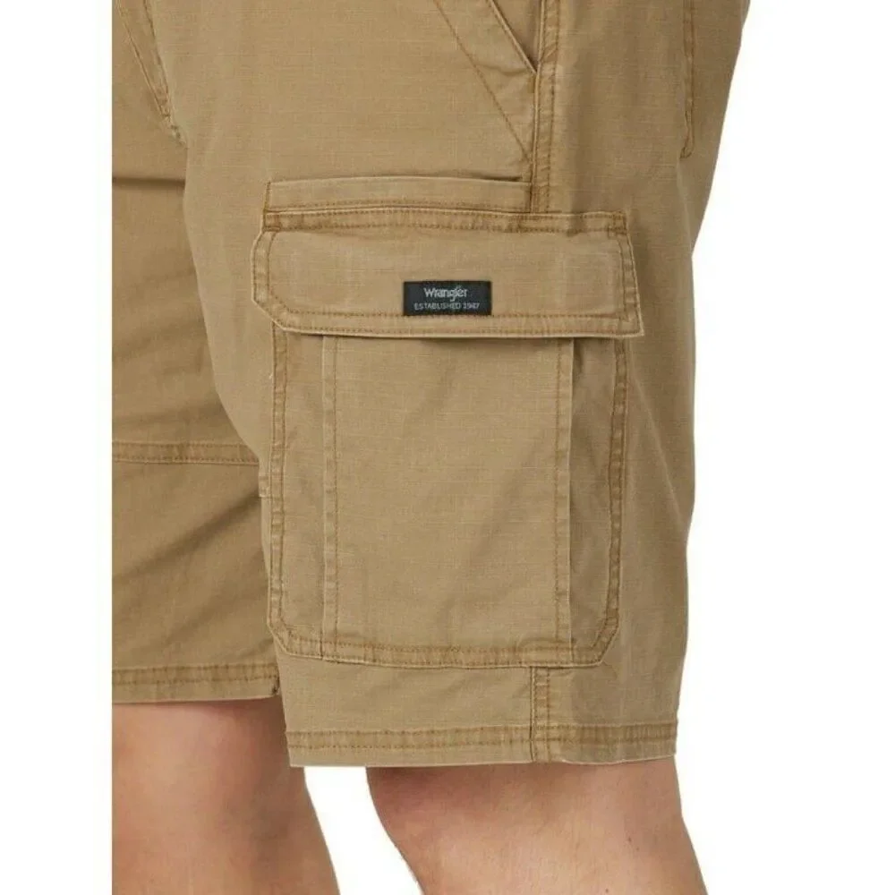Wrangler Men's Epic Soft Cotton Stretch Relaxed Fit Cargo Shorts Elm Tan Size 48